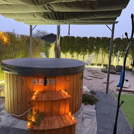 Relax Dum S Koupacim Sudem A Grilem Holiday home Plzen